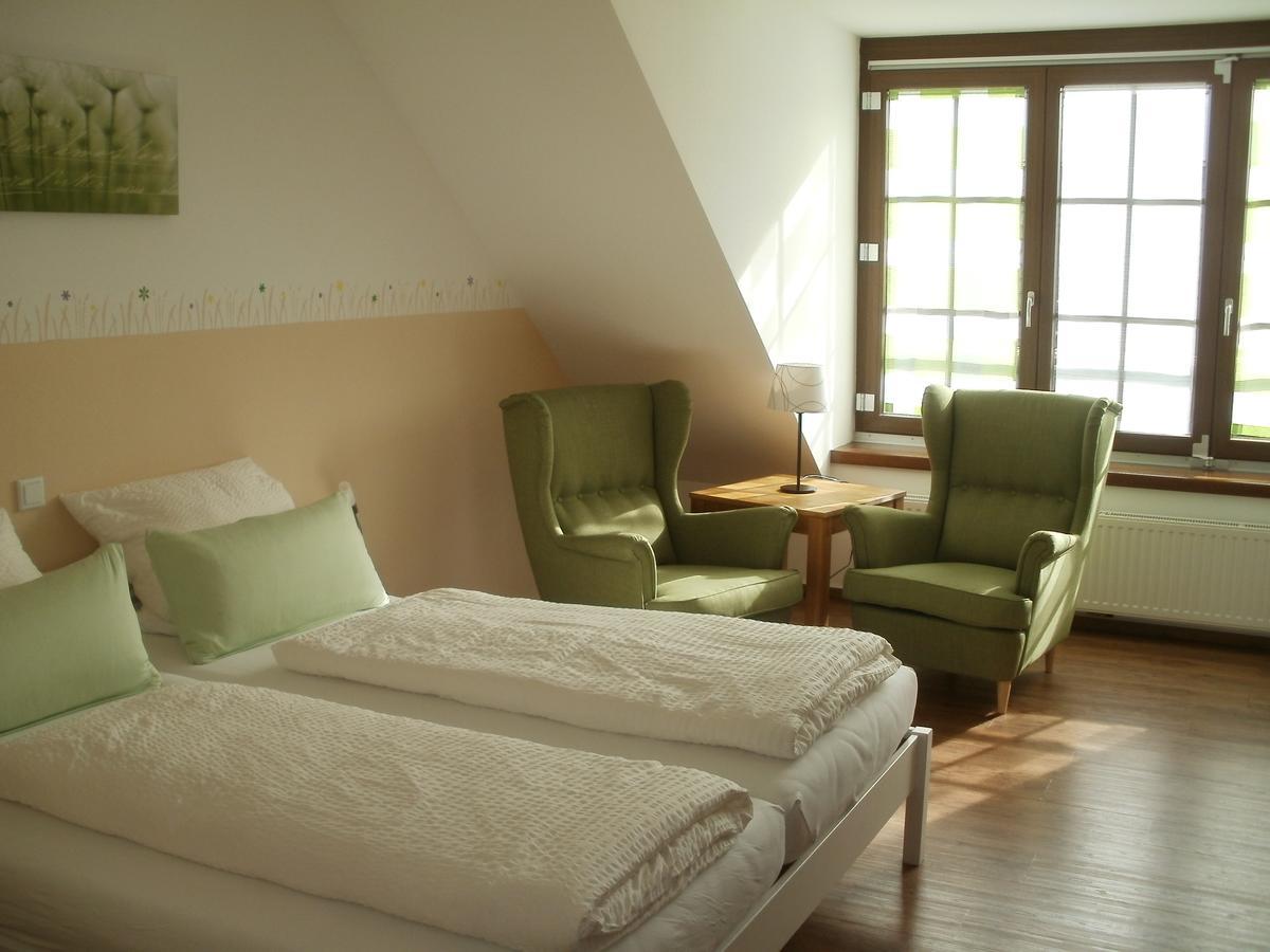 Gaestehof - Weinbau Saeger Nordheim am Main Eksteriør billede