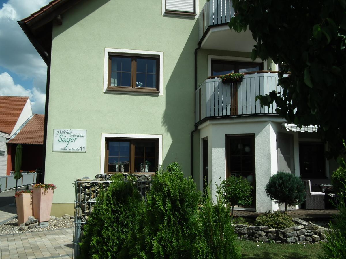 Gaestehof - Weinbau Saeger Nordheim am Main Eksteriør billede